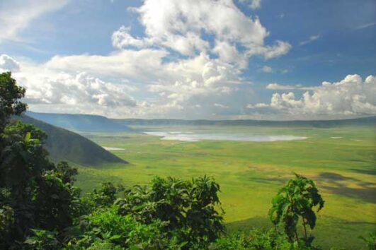 visit ngorongoro crater and serengeti national park